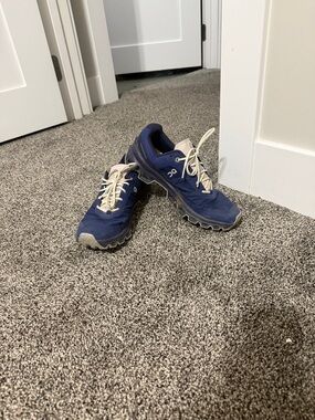 On Cloudtrail Waterproof Women's Athletic Shoes in Navy